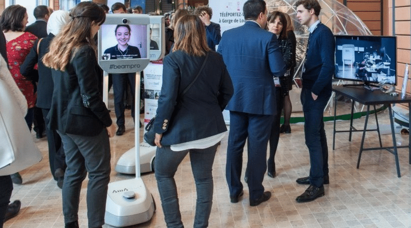 Awabot : participer à un salon à distance avec BeamPro